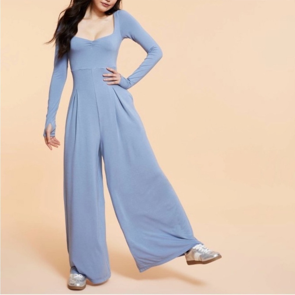 Blogilates Sweetheart Jumpsuit Troposhere Color Size Large NWT